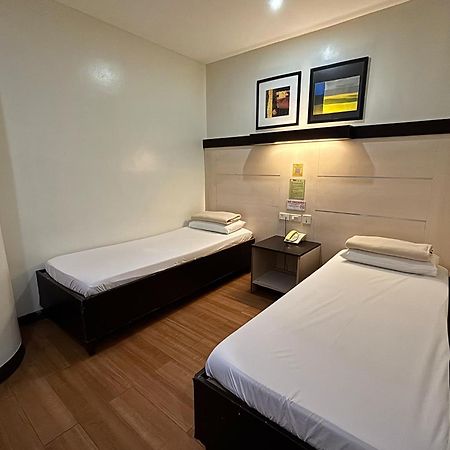 Sugbutel Family Hotel Cebu Luaran gambar